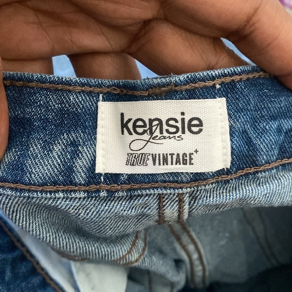 Kensie True Vintage Blue Denim Distressed Jeans Size 8/29 Style# EFI02752X - Picture 5 of 8